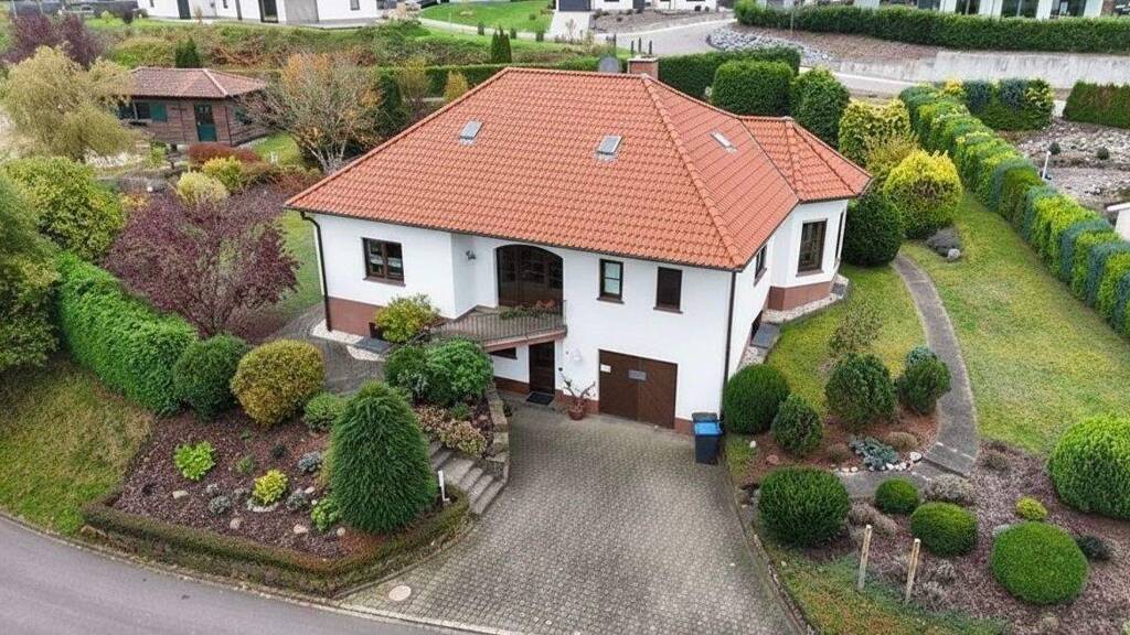 Haus zum Kauf 599.000 € 226 m² 3.348 m² Grundstück frei ab sofort Zerf 54314