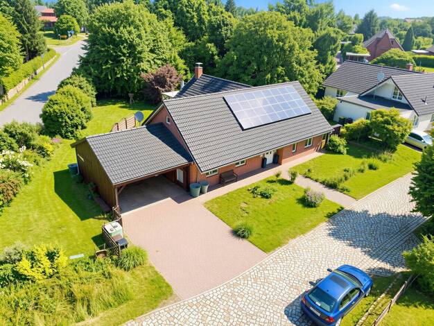 Bungalow zum Kauf 590.000 € 4 Zimmer 142 m² 820 m² Grundstück frei ab 01.07.2027 Utecht Utecht 19217