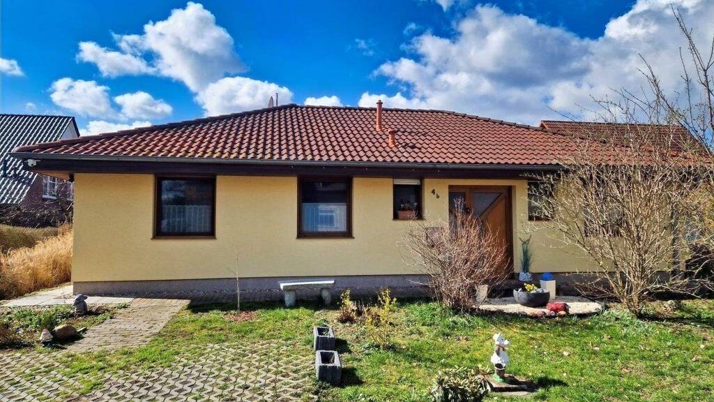 Bungalow zum Kauf 450.000 € 4 Zimmer 115 m² 523 m² Grundstück Taucha 04425