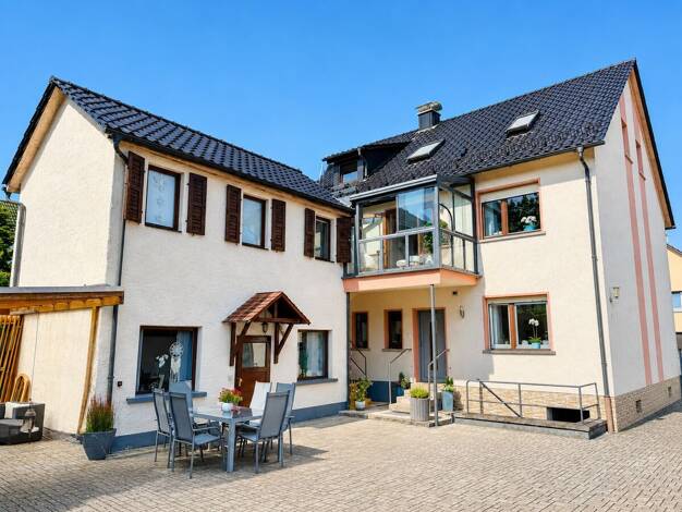 Mehrfamilienhaus zum Kauf 495.000 € 6 Zimmer 251 m² 1.045 m² Grundstück Zellhausen Mainhausen 63533