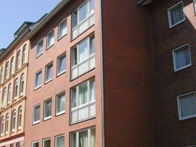 Wohnung zur Miete 505 € 2 Zimmer 54,8 m² 2. Geschoss frei ab 19.12.2025 Sandkrug 26 Gaarden-Ost Kiel 24143