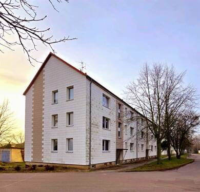 Wohnung zur Miete 300 € 2 Zimmer 55,9 m² frei ab sofort Speicherstr. 1 Salow Datzetal 17099