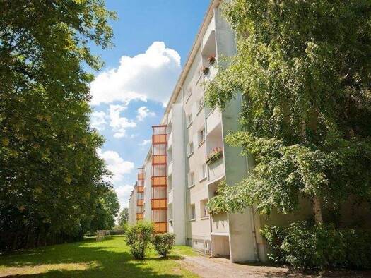 Wohnung zur Miete 301 € 2 Zimmer 48 m² 3. Geschoss frei ab sofort An der Wyhra 26 Borna 04552