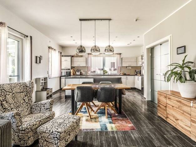 Einfamilienhaus zum Kauf 560.000 € 5 Zimmer 140 m² 701 m² Grundstück Häsen Löwenberger Land 16775