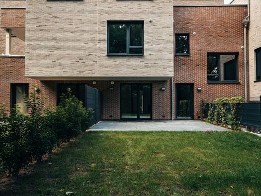 Reihenmittelhaus zum Kauf - Erstbezug 1.480.000 € 6 Zimmer 202,9 m² 58,5 m² Grundstück Björnsonweg 72 a Blankenese Altona 22587