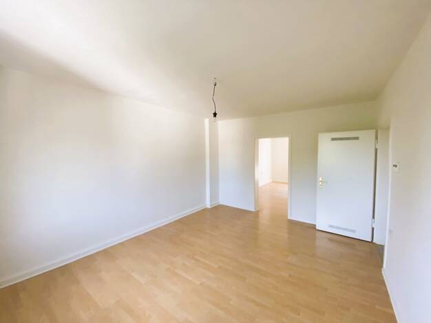 Wohnung zur Miete 300 € 2 Zimmer 55,2 m² 2. Geschoss frei ab sofort Bulmke-Hüllen Gelsenkirchen-Mitte 45888