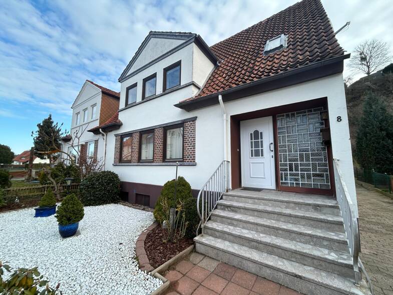 Mehrfamilienhaus zum Kauf 249.000 € 10 Zimmer 184 m² 639 m² Grundstück Hagenohsen Emmerthal 31860