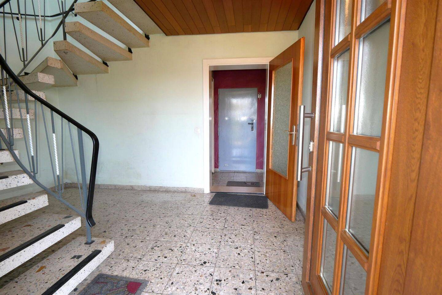 Haus zum Kauf - Ansicht 2