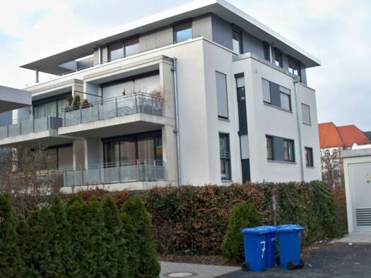 Wohnung zur Miete 880 € 3 Zimmer 80 m² Geschoss 3/4 frei ab 01.06.2026 Südstadt Fürth 90763