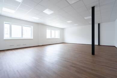 Bürofläche zur Miete 839 € 76,3 m² Bürofläche Kösching Kösching 85092