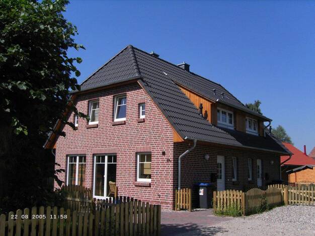 Doppelhaushälfte zur Miete 890 € 3 Zimmer 75 m² 320 m² Grundstück Hollenbek 23883