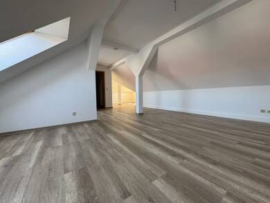 Wohnung zur Miete 420 € 2 Zimmer 58 m² Dachgeschoss, 3. Geschoss frei ab 02.06.2025 Lindenstraße 7 Rastenberg Rastenberg 99636