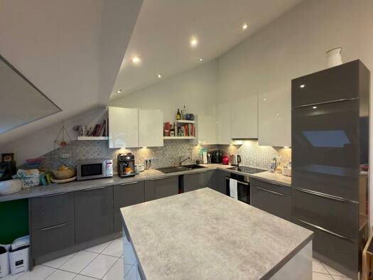 Wohnung zum Kauf 347.000 € 3 Zimmer 72 m² 2. Geschoss Schafhausen Weil der Stadt 71263