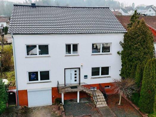 Einfamilienhaus zum Kauf 305.000 € 9 Zimmer 207 m² 653 m² Grundstück Düppenweiler Beckingen 66701