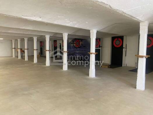 Lagerhalle zur Miete 2.450 € 234 m² Lagerfläche Berg 5300