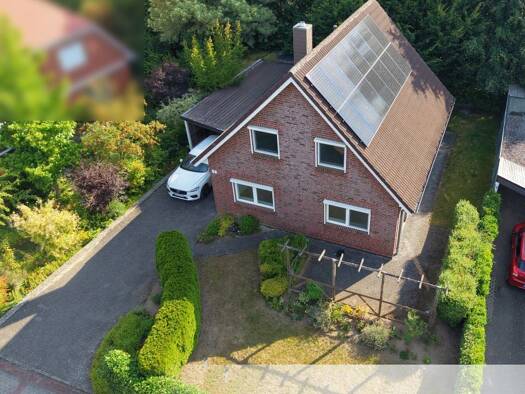 Einfamilienhaus zum Kauf 415.000 € 4 Zimmer 120 m² 409 m² Grundstück frei ab sofort Bad Malente-Gremsmühlen Malente 23714