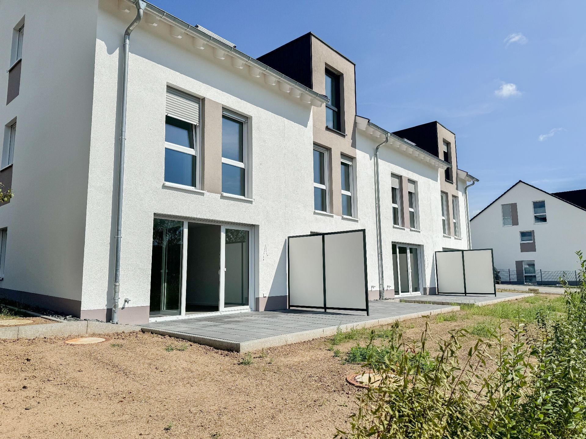 Reihenendhaus zum Kauf provisionsfrei 389.900 € 4 Zimmer 155,8 m²<br/>Wohnfläche 146 m²<br/>Grundstück ab sofort<br/>Verfügbarkeit Am Sonnenhang Bad Endbach Bad Endbach 35080