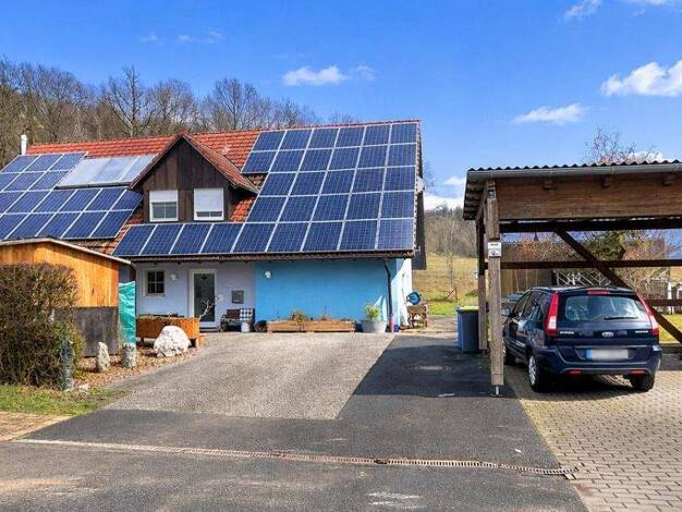 Einfamilienhaus zum Kauf 369.000 € 6 Zimmer 225,5 m² 1.046 m² Grundstück Burghöchstadt Burghaslach 96152