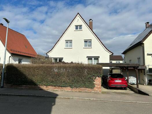 Einfamilienhaus zum Kauf 399.999 € 7 Zimmer 120 m² 277 m² Grundstück Göppingen 73037
