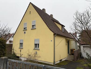Einfamilienhaus zum Kauf 99.000 € 4 Zimmer 110 m² 432 m² Grundstück Gerolzhofen Gerolzhofen 97447