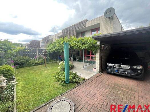 Reihenendhaus zum Kauf 286.000 € 4 Zimmer 106,6 m² 264 m² Grundstück Tegelhof 33 Bad Driburg 33014