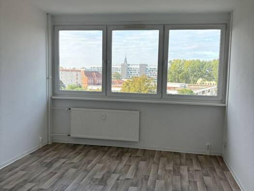Wohnung zur Miete 250 € 1 Zimmer 24 m² 4. Geschoss Woldegker Straße 30 Katharinenviertel Neubrandenburg 17033