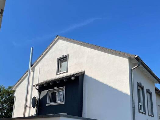 Haus zum Kauf provisionsfrei 795.000 € 5 Zimmer 163 m² 233 m² Grundstück Pfortenstr.57 Fechenheim Frankfurt am Main 60386