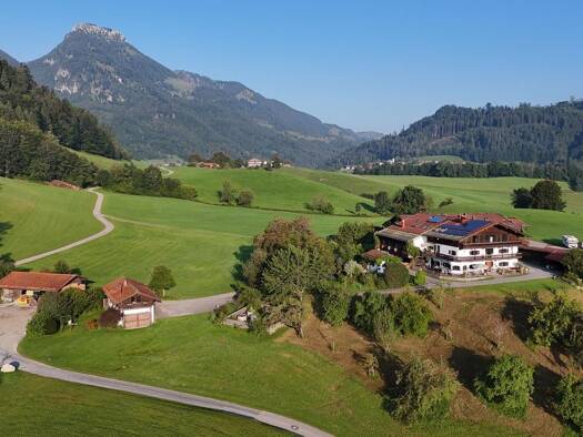 Wohnung zur Miete 1.500 € 3 Zimmer 130 m² Geschoss 2/2 frei ab sofort Oberaudorf Oberaudorf 83080