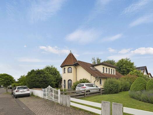 Einfamilienhaus zum Kauf 499.900 € 6 Zimmer 247 m² 772 m² Grundstück Trohe Buseck 35418