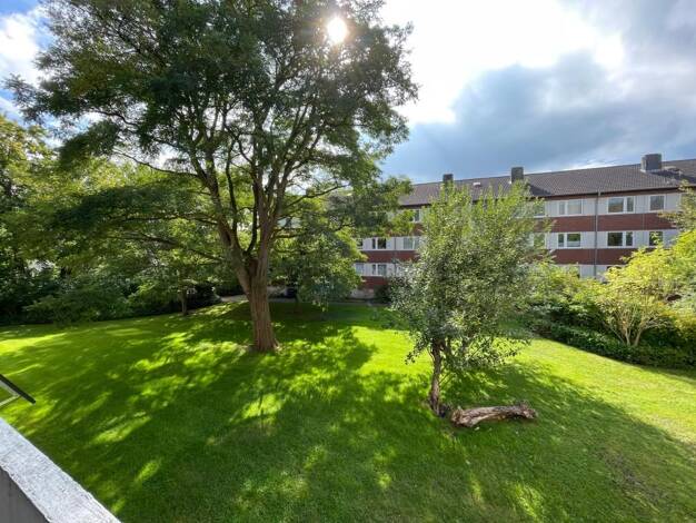 Wohnung zum Kauf provisionsfrei 179.000 € 2,5 Zimmer 72,1 m² 1. Geschoss Charles-Roß-Ring 100 Wik Kiel 24106