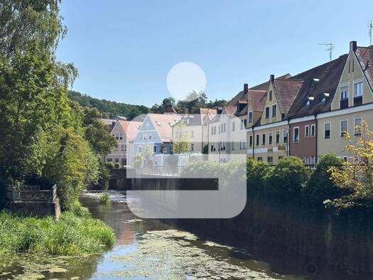 Wohnung zum Kauf 175.000 € 5 Zimmer 137 m² Schwandorf Schwandorf 92421