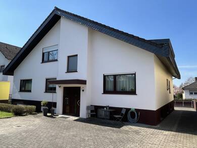 Wohnung zum Kauf als Kapitalanlage geeignet 560.000 € 5 Zimmer 145 m² Massenheim Bad Vilbel 61118