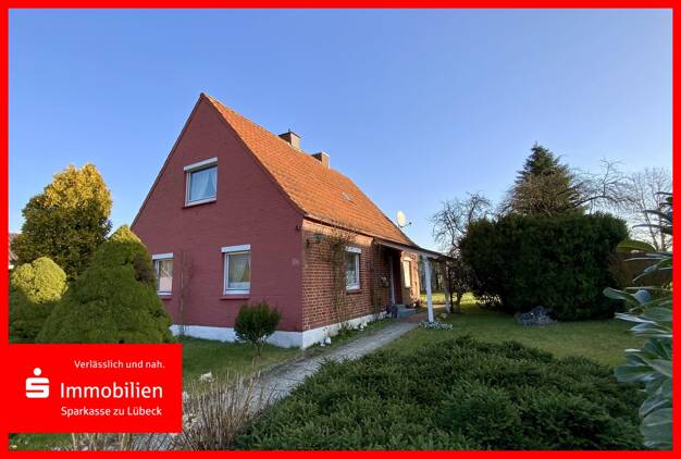 Einfamilienhaus zum Kauf 255.000 € 4 Zimmer 92 m² 1.372 m² Grundstück frei ab sofort Gnissau Ahrensbök 23623