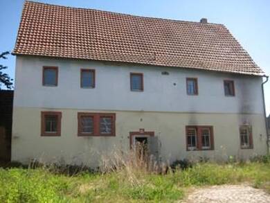 Haus zum Kauf 130.000 € 8 Zimmer 200 m² 900 m² Grundstück frei ab sofort Kleinlangheim Kleinlangheim 97355