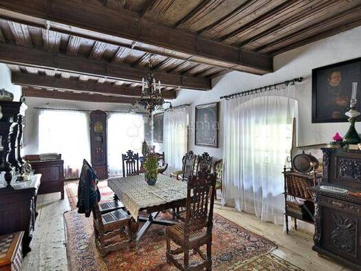 Haus zum Kauf 2.800.000 € 15 Zimmer 481 m² Centar, Samobor Samobor
