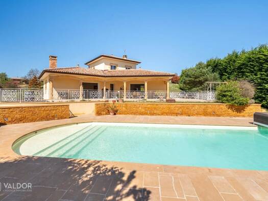 Einfamilienhaus zum Kauf 845.000 € 7 Zimmer 240 m² 5.367 m² Grundstück Cogny 18130