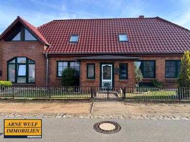 Einfamilienhaus zum Kauf 389.000 € 8 Zimmer 260 m² 1.722 m² Grundstück Spornitz Spornitz 19372