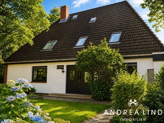 Einfamilienhaus zum Kauf 410.000 € 8 Zimmer 209 m² 1.099 m² Grundstück Stickenbüttel Cuxhaven 27476