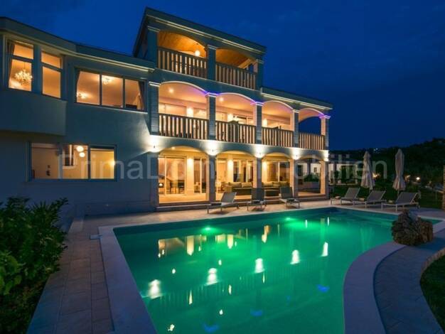 Einfamilienhaus zum Kauf 1.400.000 € 6 Zimmer 470 m² 1.300 m² Grundstück Sevid 21000