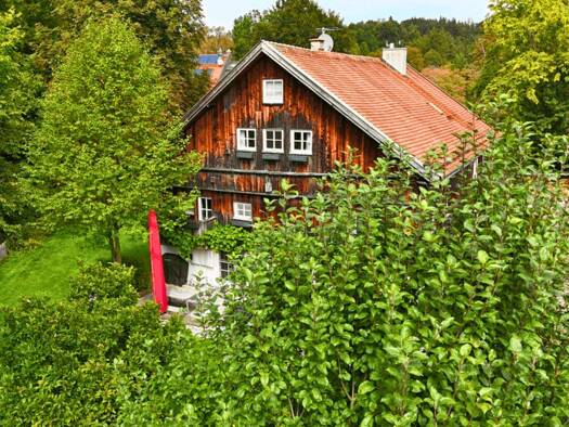 Bauernhaus zum Kauf 3.750.000 € 12 Zimmer 510 m² 3.300 m² Grundstück Maising Pöcking 82343