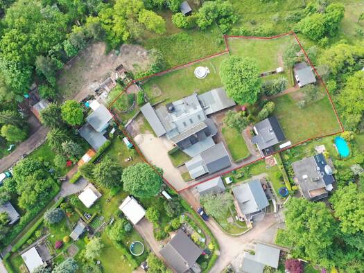 Einfamilienhaus zum Kauf 7 Zimmer 150 m² 2.994 m² Grundstück Radebeul 01445