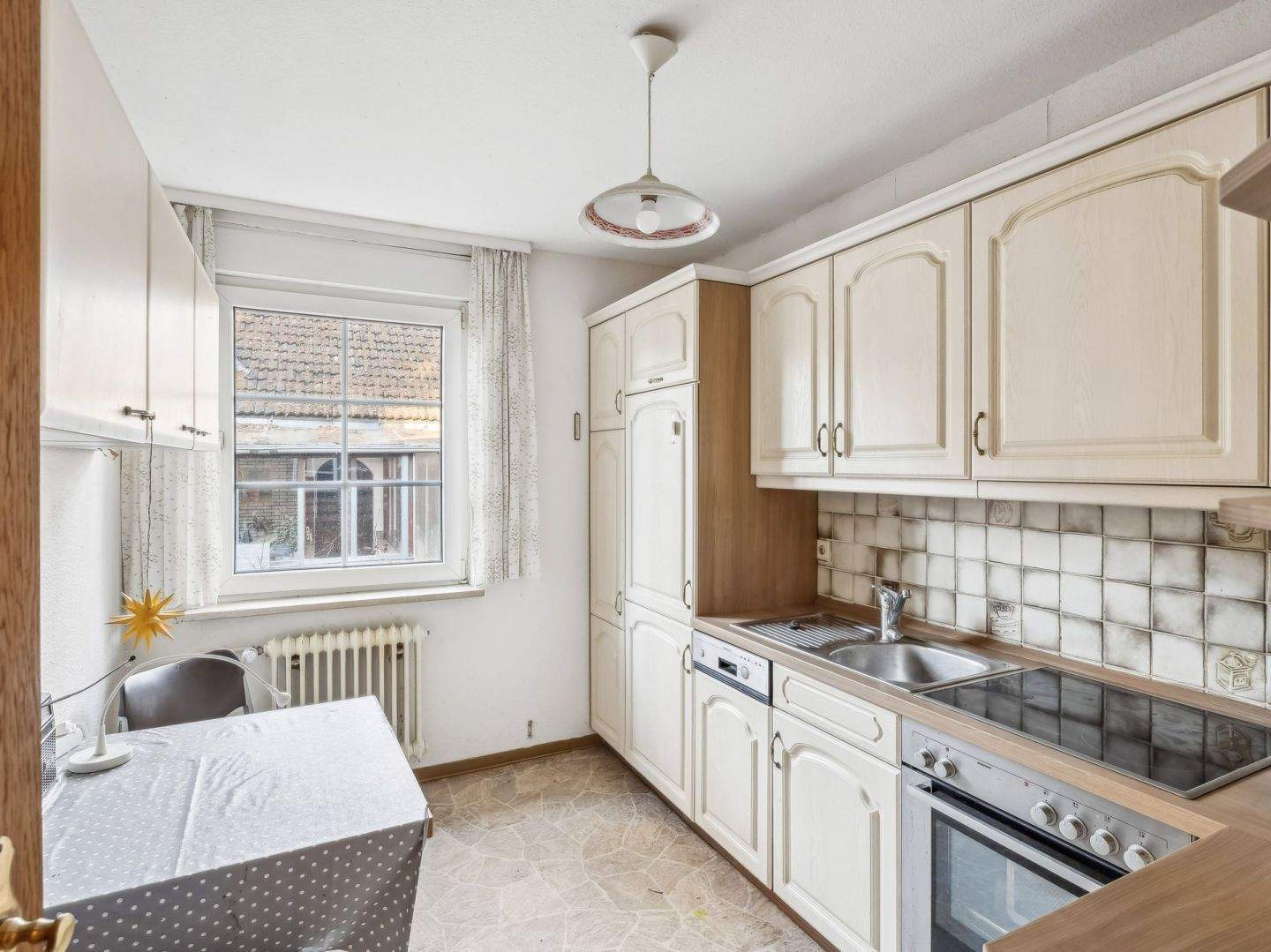 Property thumbnail 4