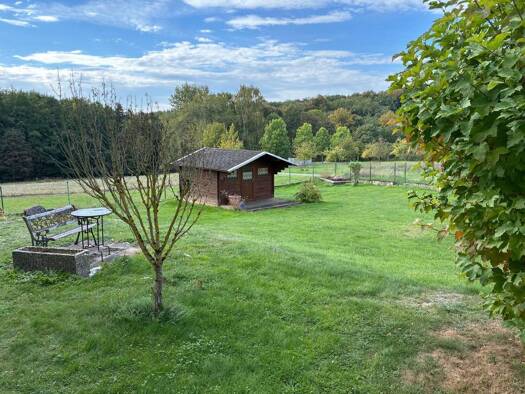 Einfamilienhaus zur Miete 1.700 € 8 Zimmer 219 m² 1.200 m² Grundstück Waldstraße 31 Malmeneich Elz 65604
