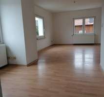 Wohnung zur Miete 560 € 2 Zimmer 64 m²<br/>Wohnfläche 1.<br/>Geschoss 01.01.2025<br/>Verfügbarkeit Osterhof 1 Osterhof Burgthann 90559