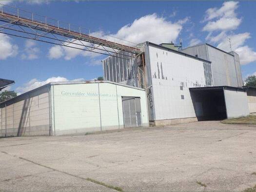 Produktionshalle zum Kauf 490.000 € 2.074 m² Lagerfläche Berliner Straße 8 Prenzlau 17291