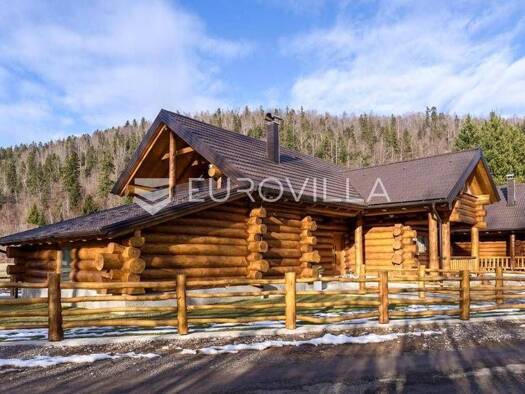 Haus zum Kauf 570.000 € 4 Zimmer 220 m² Fuzine Fužine