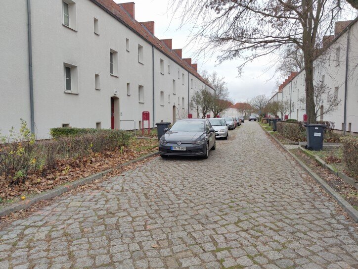 Wohnung zur Miete 337 € 2 Zimmer 42,6 m²<br/>Wohnfläche 1.<br/>Geschoss 15.01.2025<br/>Verfügbarkeit Fliederweg 25 Görden Brandenburg an der Havel 14772