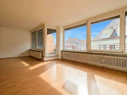 Penthouse zur Miete 880 € 2,5 Zimmer 77 m² 3. Geschoss frei ab sofort Schwenningen Villingen-Schwenningen 78054