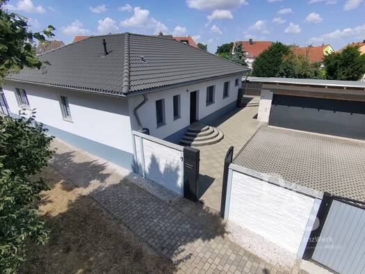 Bungalow zum Kauf 325.000 € 4,5 Zimmer 132 m² 1.078 m² Grundstück frei ab 15.11.2026 Hohenerxleben Staßfurt 39443