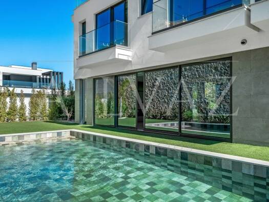 Einfamilienhaus zum Kauf - Erstbezug 1.625.000 € 180 m² 582 m² Grundstück Albufeira e Olhos de Água
